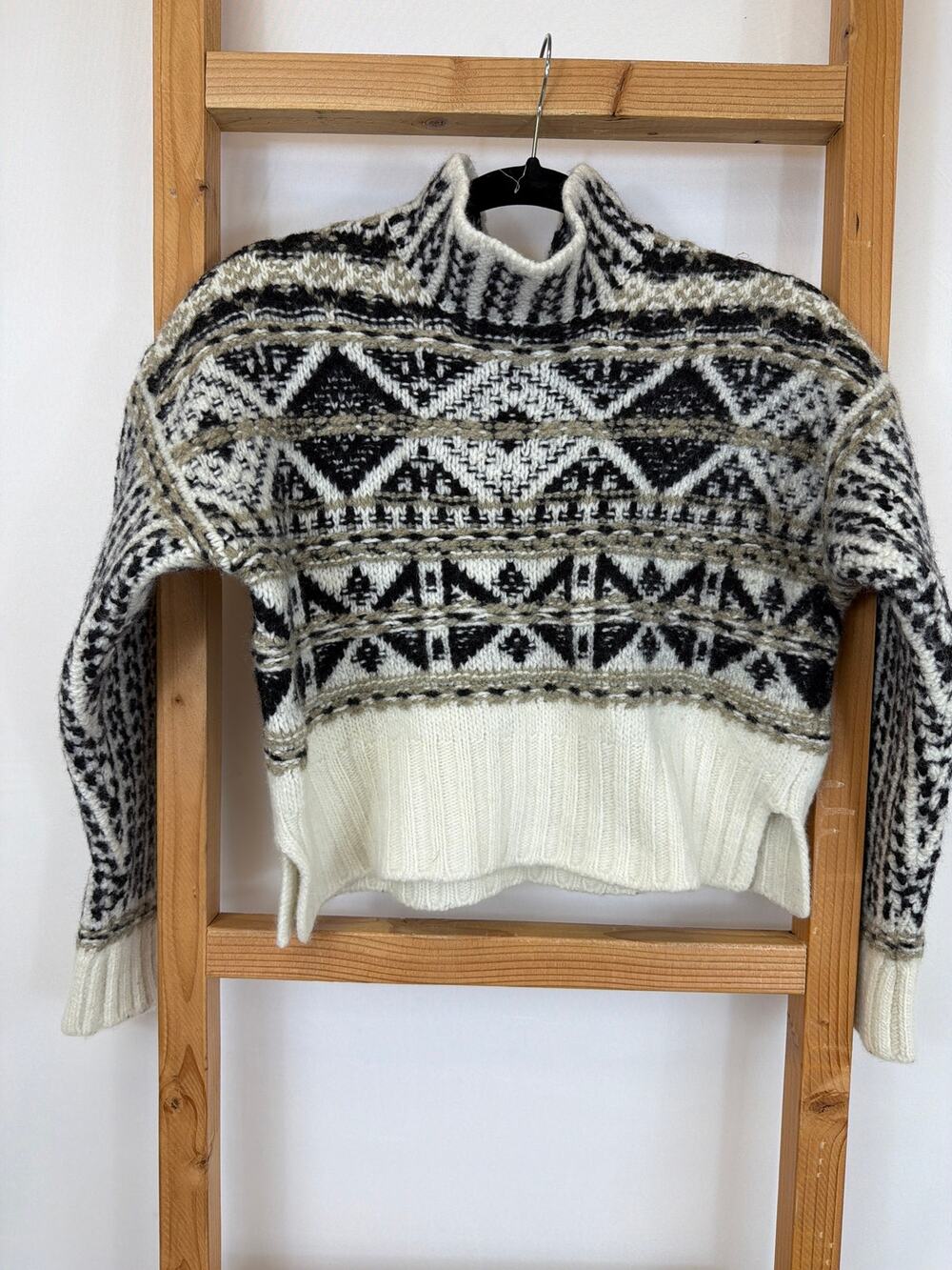Splendid Cream Black Tan Cropped High Neck Sweater Size L